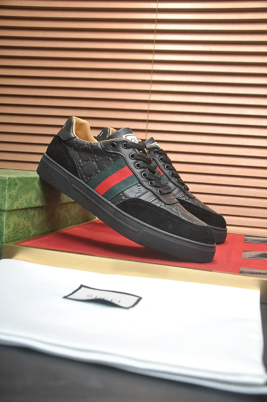 Men's shoes 💰480💶【GUCCI】1:1 men's sports shoes from the official website are now on the market. They are made of original silk cowhide + first-layer sheepskin lining, plus the original 1:1 comfortable outsole from the official website. Fashionable and versatile, super comfortable and breathable! Available in 2 colors: black, standard shoe size 38/45 (custom-made size 45 is non-refundable)